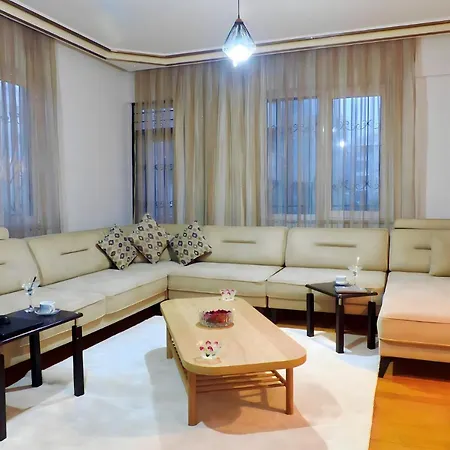 Central And Serene Flat With Balcony In Antalya